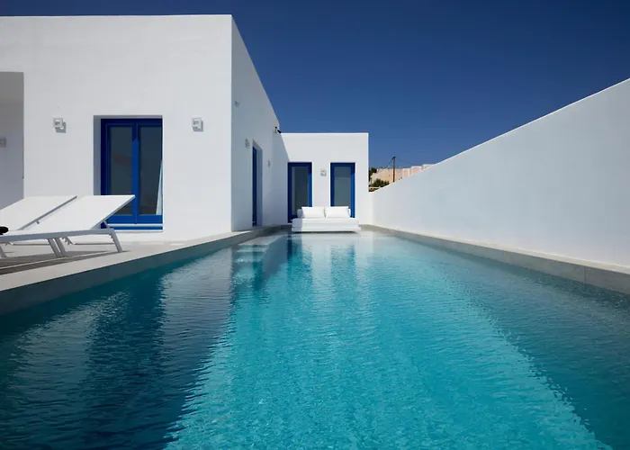 Thadeos Villa With Private Jetted Pool